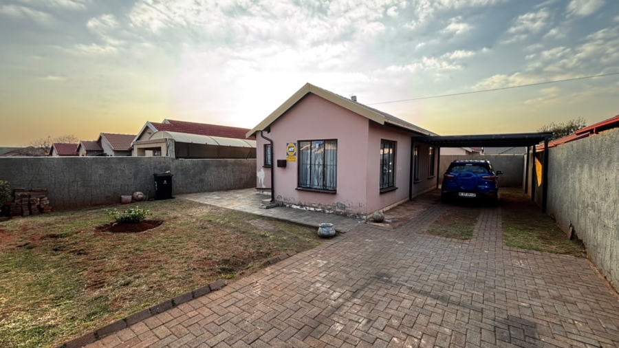 3 Bedroom Property for Sale in Dawn Park Gauteng
