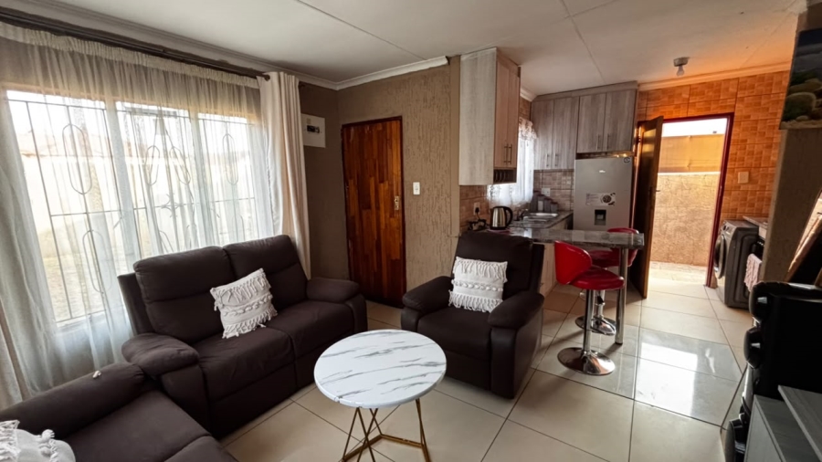 3 Bedroom Property for Sale in Dawn Park Gauteng