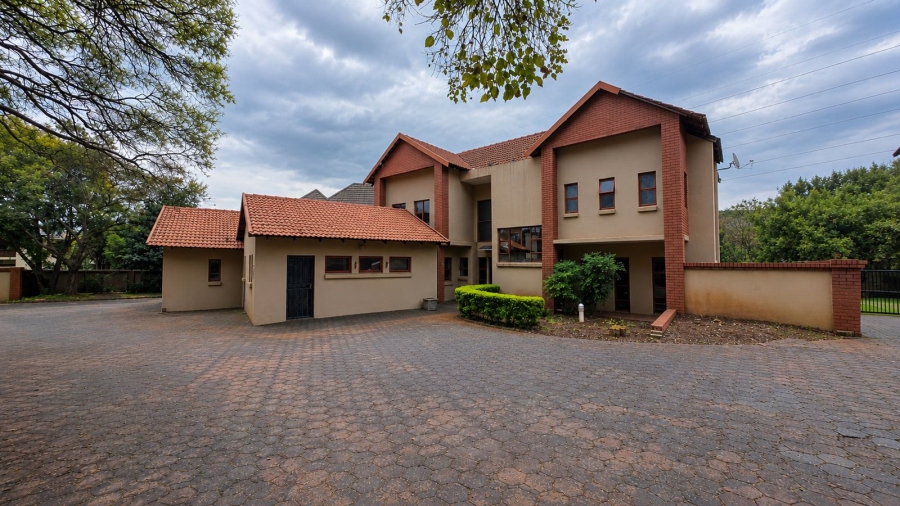 3 Bedroom Property for Sale in Eldo Glen Gauteng