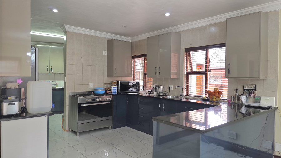 3 Bedroom Property for Sale in Eldo Glen Gauteng