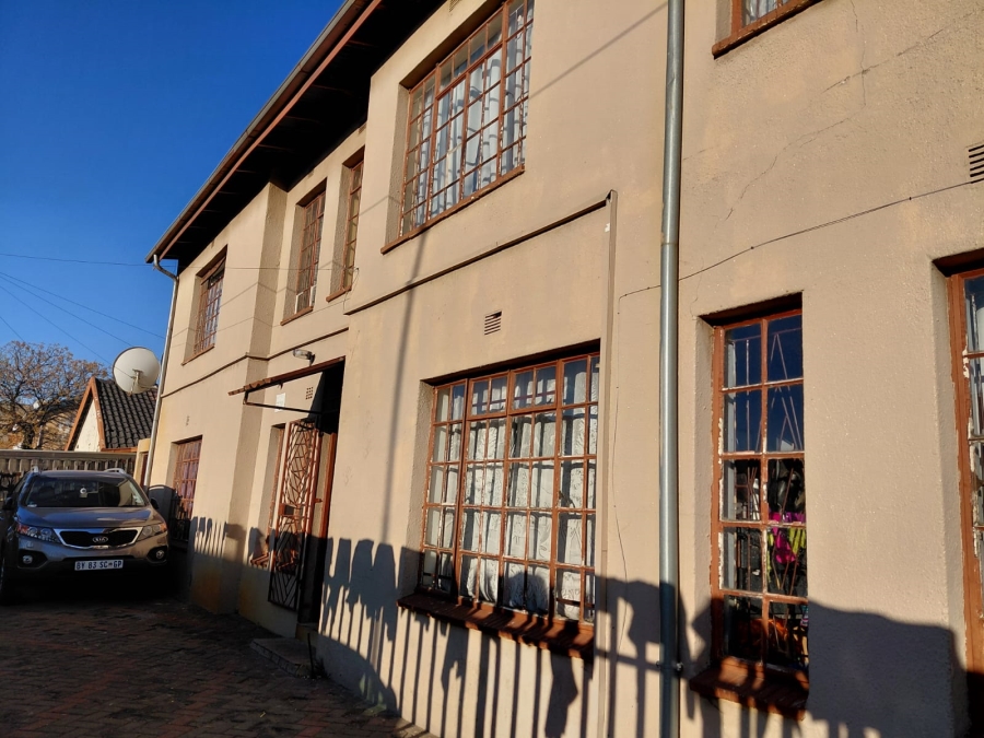 4 Bedroom Property for Sale in Actonville Gauteng