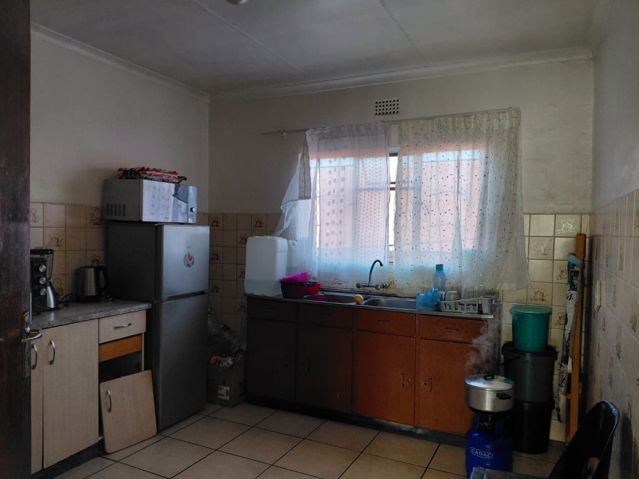 4 Bedroom Property for Sale in Actonville Gauteng