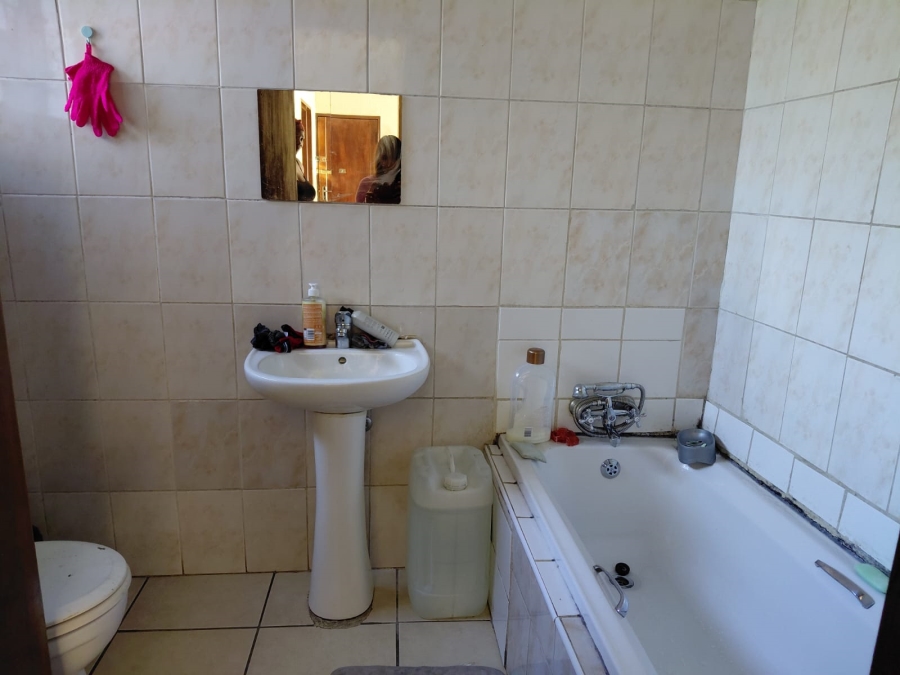 4 Bedroom Property for Sale in Actonville Gauteng