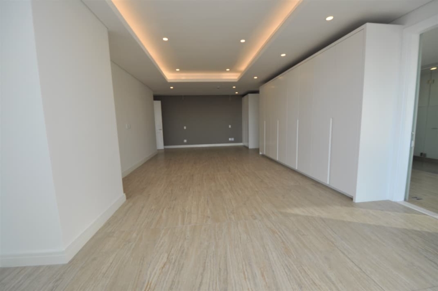 To Let 3 Bedroom Property for Rent in Sandown Gauteng