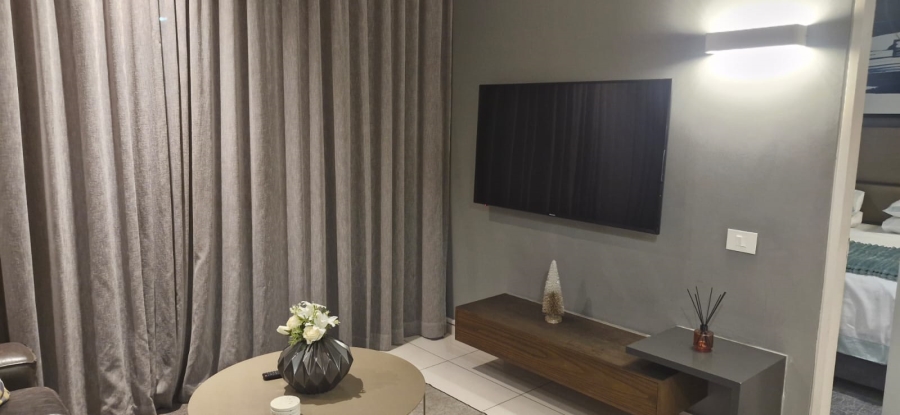 To Let 1 Bedroom Property for Rent in Sandown Gauteng