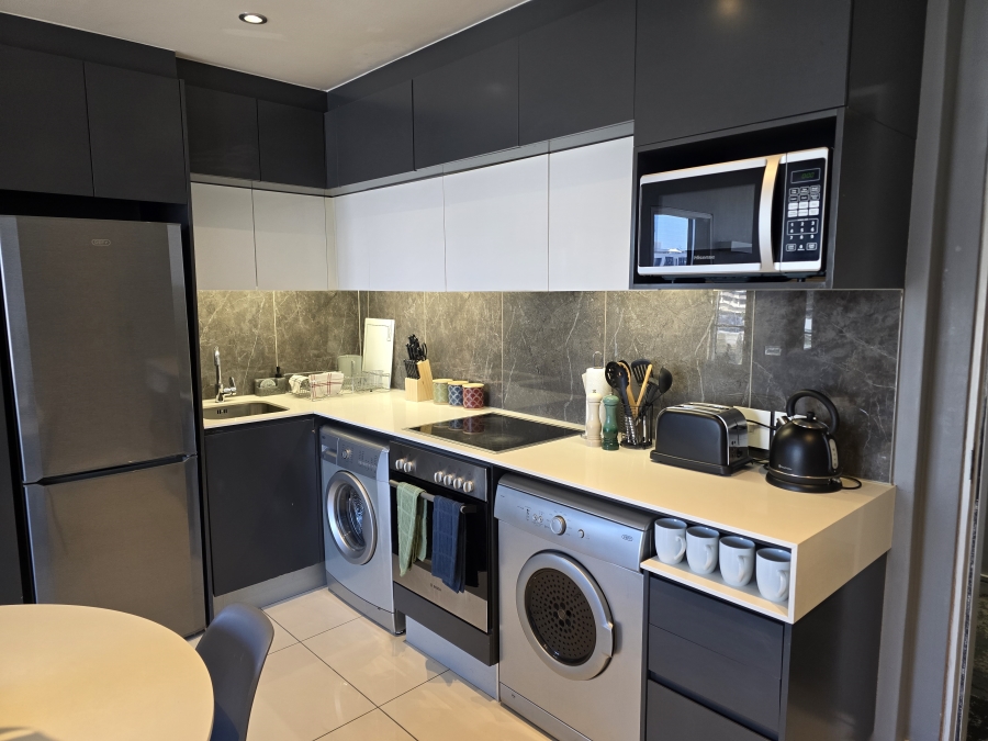 To Let 1 Bedroom Property for Rent in Sandown Gauteng