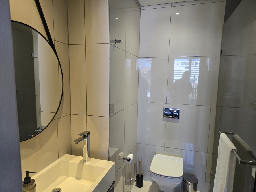 To Let 1 Bedroom Property for Rent in Sandown Gauteng