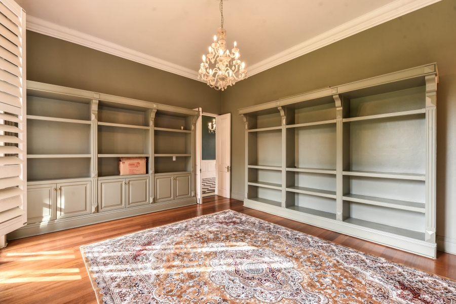 4 Bedroom Property for Sale in Waterkloof Gauteng