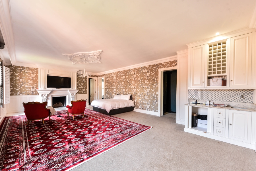 4 Bedroom Property for Sale in Waterkloof Gauteng