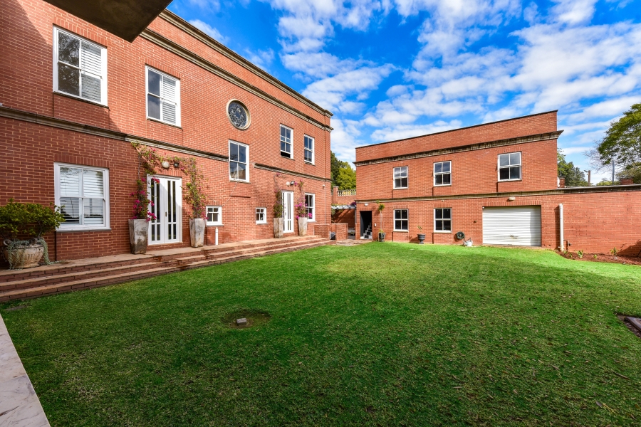 4 Bedroom Property for Sale in Waterkloof Gauteng
