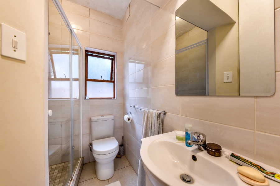 6 Bedroom Property for Sale in Muckleneuk Gauteng