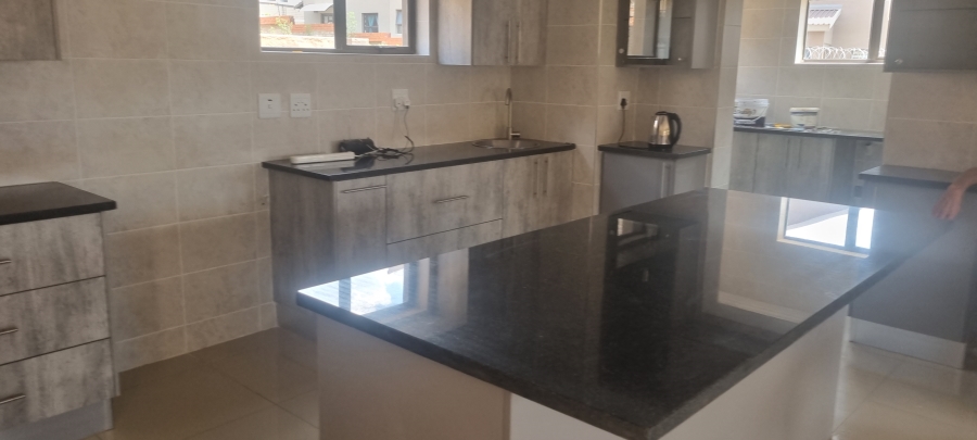 4 Bedroom Property for Sale in Montana Gauteng