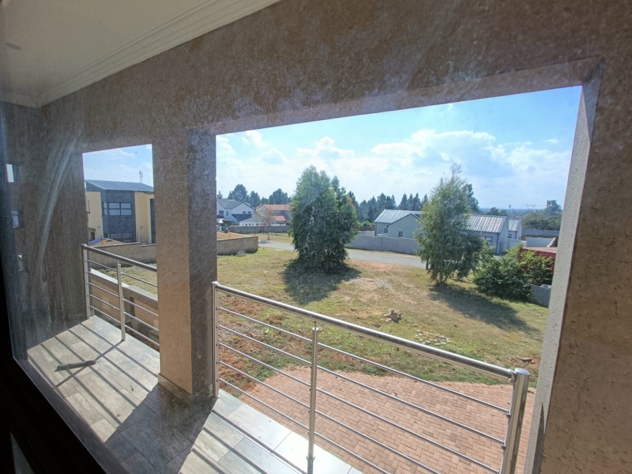 4 Bedroom Property for Sale in Montana Gauteng