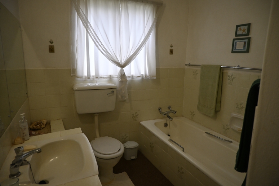 4 Bedroom Property for Sale in Tiegerpoort Gauteng