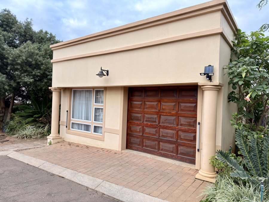 3 Bedroom Property for Sale in Die Wilgers Gauteng