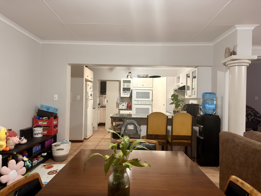 3 Bedroom Property for Sale in Die Wilgers Gauteng