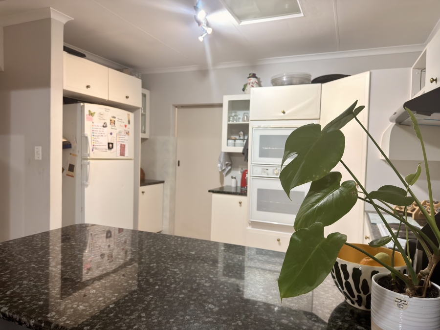 3 Bedroom Property for Sale in Die Wilgers Gauteng