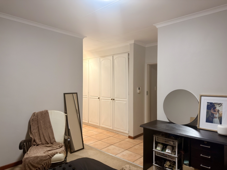 3 Bedroom Property for Sale in Die Wilgers Gauteng