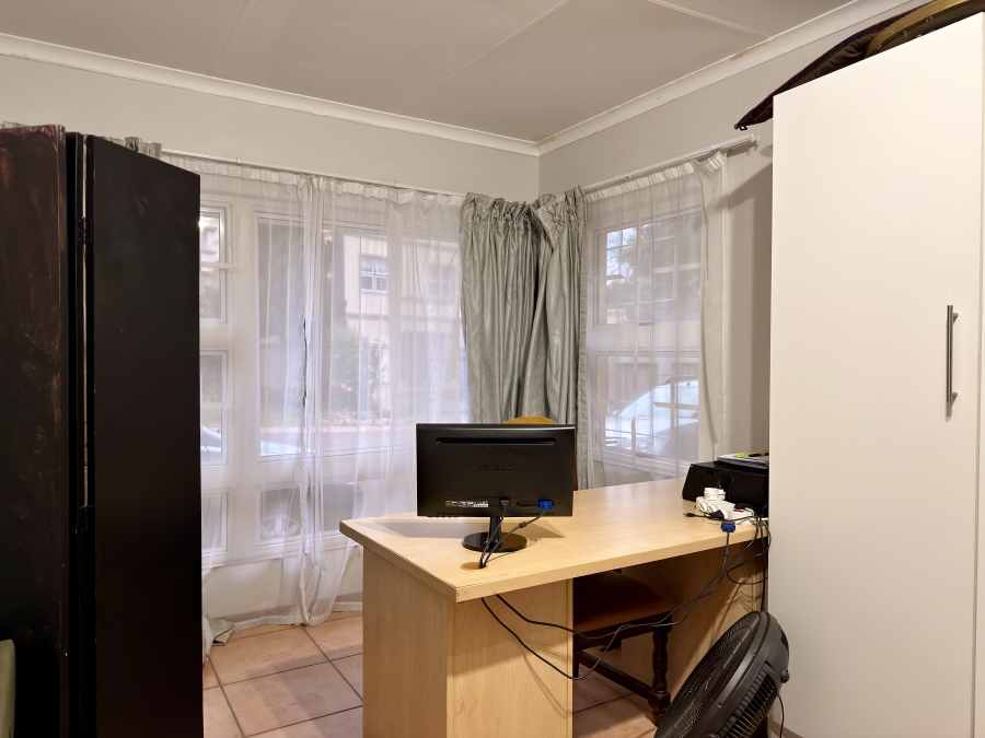 3 Bedroom Property for Sale in Die Wilgers Gauteng