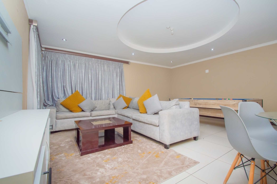 5 Bedroom Property for Sale in Randpark Ridge Gauteng