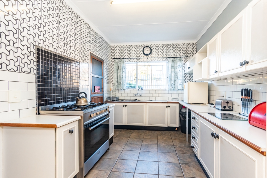 3 Bedroom Property for Sale in Wilro Park Gauteng