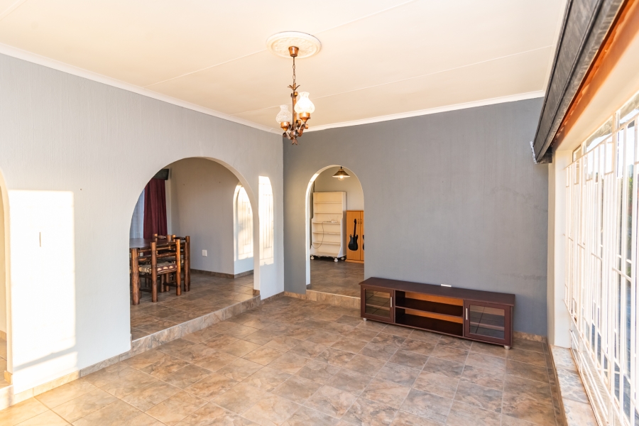 3 Bedroom Property for Sale in Wilro Park Gauteng