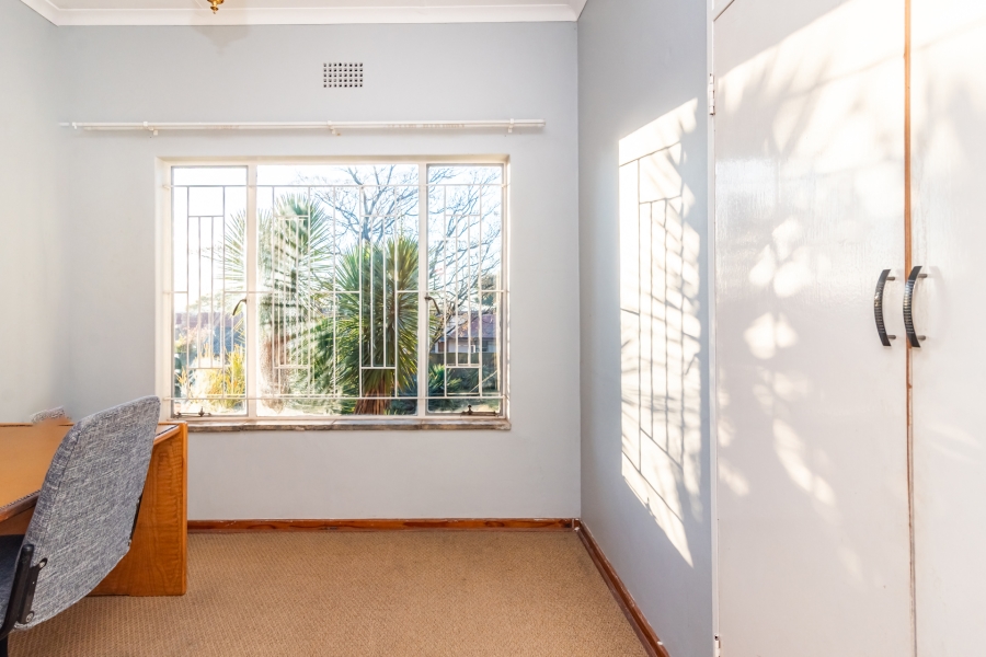 3 Bedroom Property for Sale in Wilro Park Gauteng