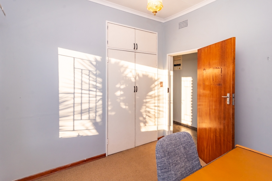 3 Bedroom Property for Sale in Wilro Park Gauteng