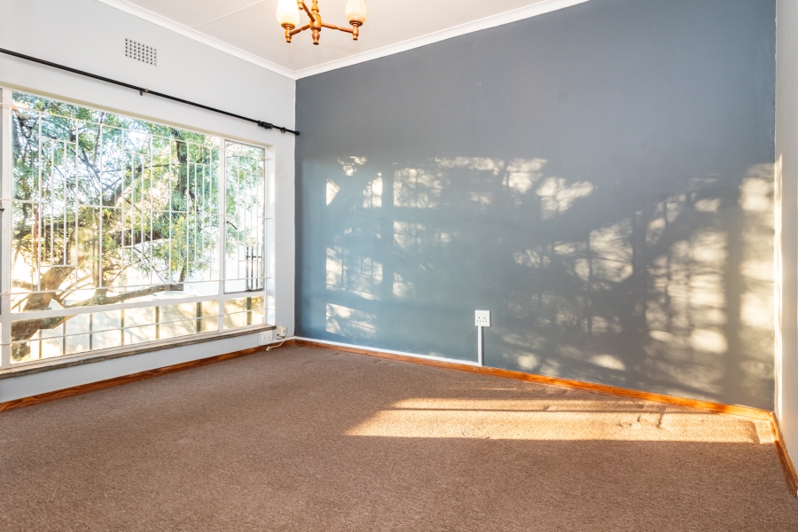 3 Bedroom Property for Sale in Wilro Park Gauteng