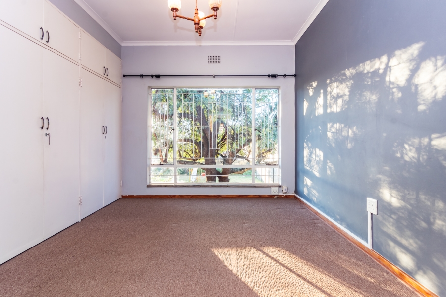 3 Bedroom Property for Sale in Wilro Park Gauteng
