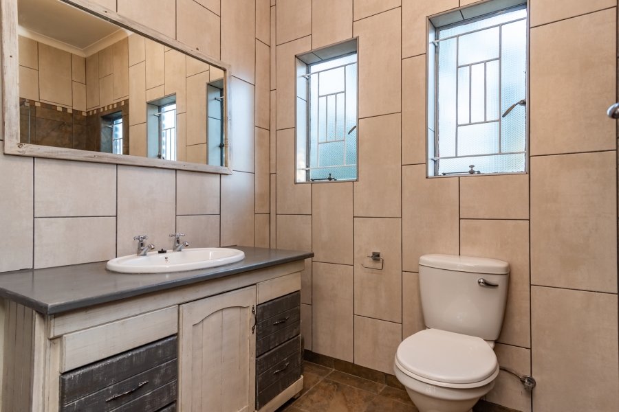 3 Bedroom Property for Sale in Wilro Park Gauteng