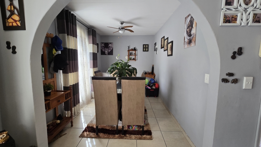 2 Bedroom Property for Sale in South Crest Gauteng