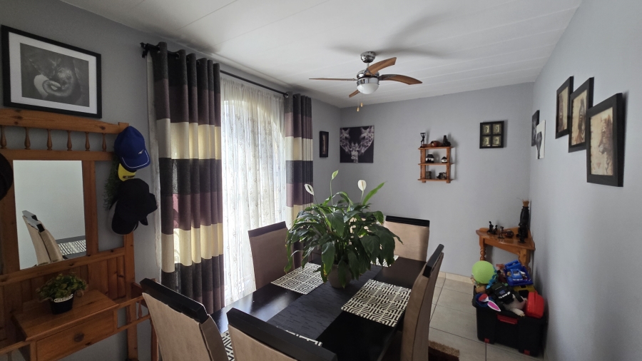 2 Bedroom Property for Sale in South Crest Gauteng