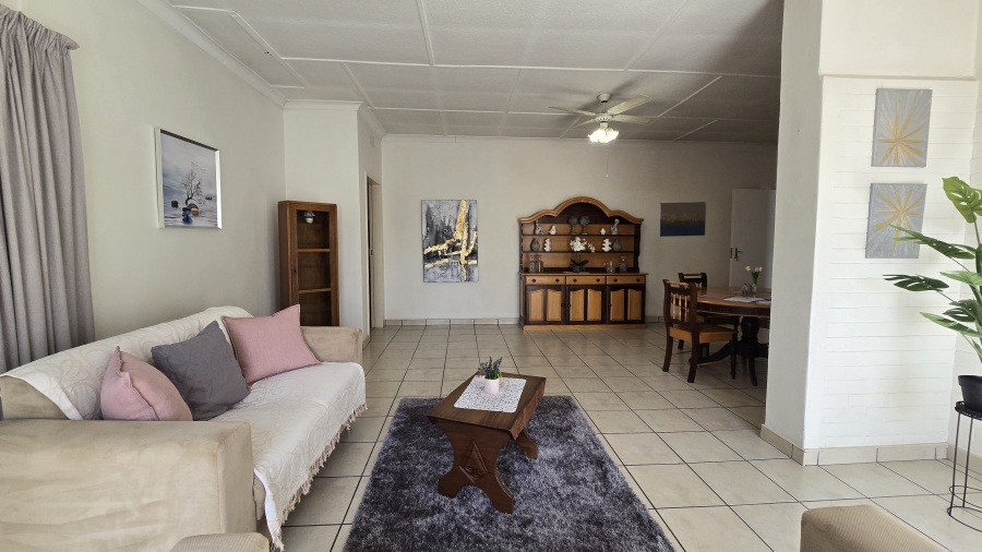 3 Bedroom Property for Sale in South Crest Gauteng