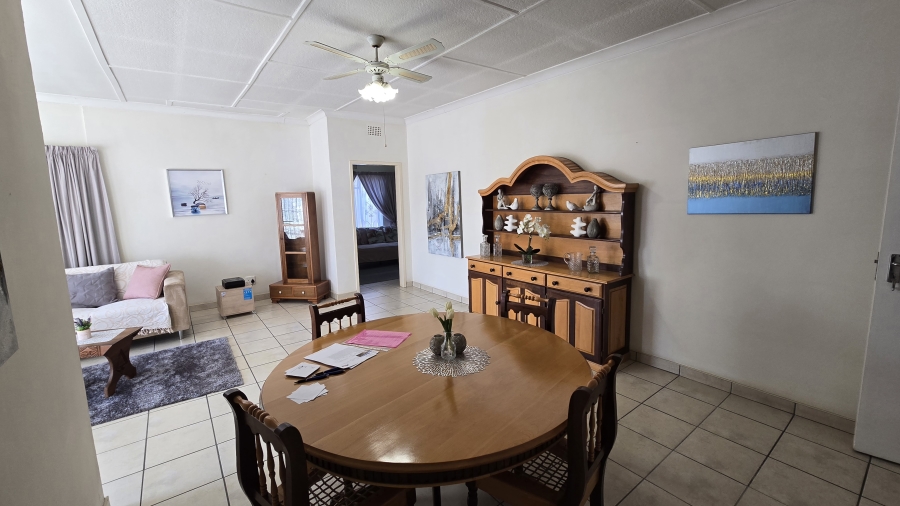 3 Bedroom Property for Sale in South Crest Gauteng