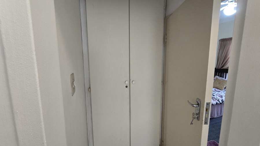 3 Bedroom Property for Sale in South Crest Gauteng