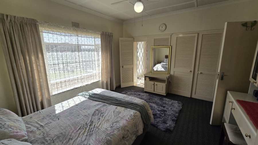 3 Bedroom Property for Sale in South Crest Gauteng