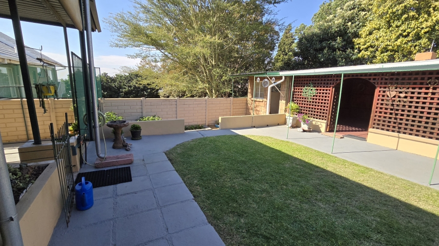 3 Bedroom Property for Sale in South Crest Gauteng