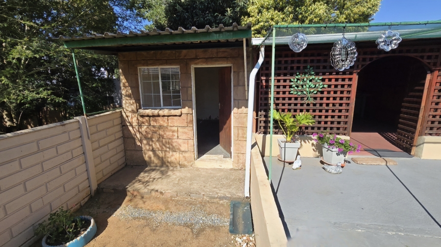 3 Bedroom Property for Sale in South Crest Gauteng