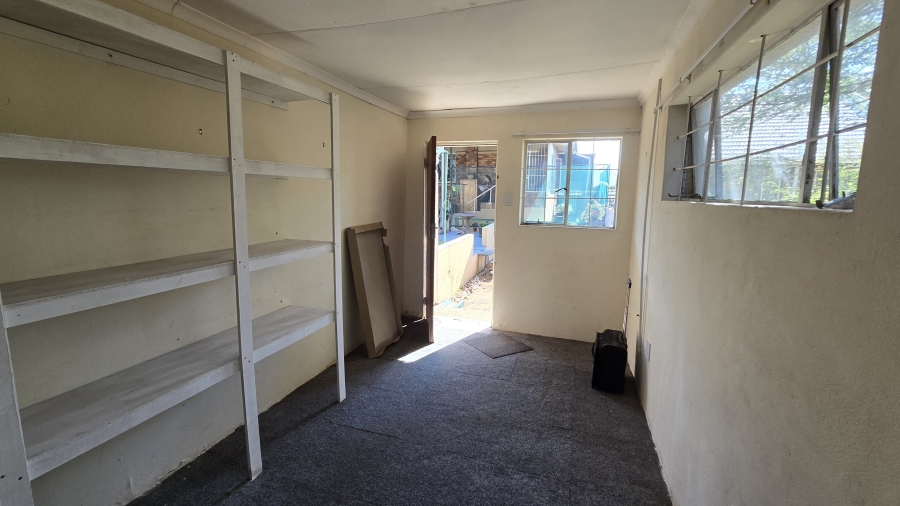 3 Bedroom Property for Sale in South Crest Gauteng