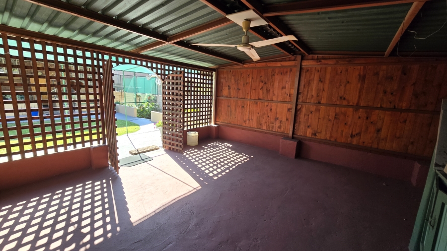 3 Bedroom Property for Sale in South Crest Gauteng