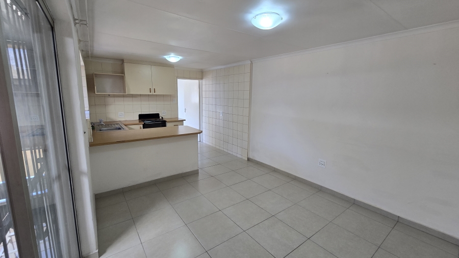3 Bedroom Property for Sale in South Crest Gauteng