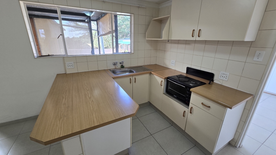 3 Bedroom Property for Sale in South Crest Gauteng