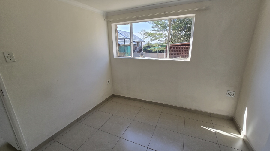 3 Bedroom Property for Sale in South Crest Gauteng