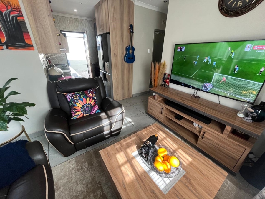 3 Bedroom Property for Sale in Albertsdal Gauteng