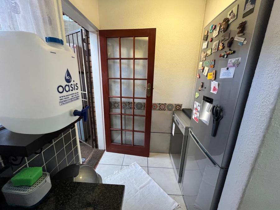 2 Bedroom Property for Sale in New Redruth Gauteng