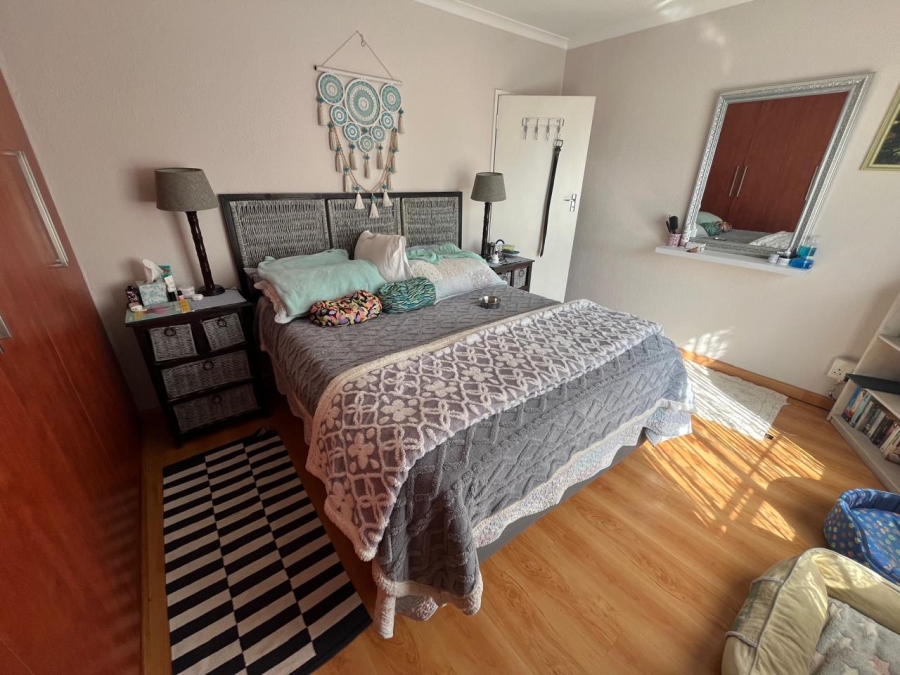 2 Bedroom Property for Sale in New Redruth Gauteng