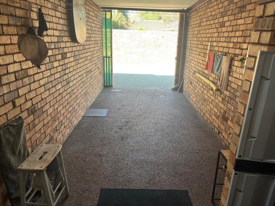 2 Bedroom Property for Sale in New Redruth Gauteng