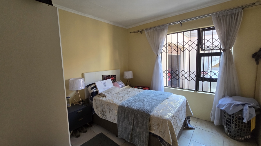 3 Bedroom Property for Sale in Ormonde View Gauteng