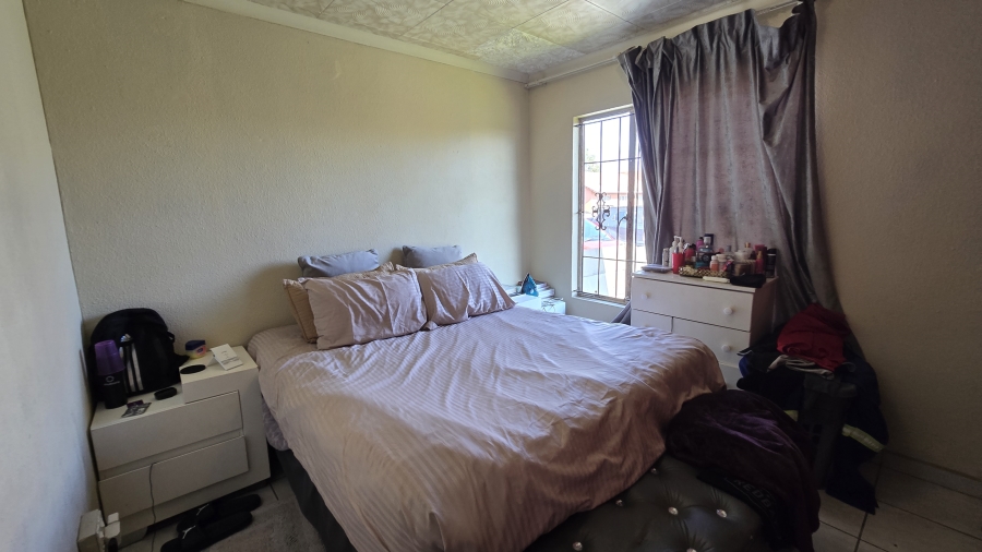 3 Bedroom Property for Sale in Ormonde Gauteng